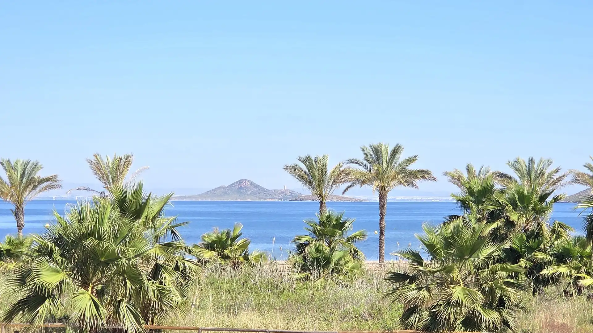 Piso en venta en Cartagena con Aire acondicionado, Trastero y Amueblado