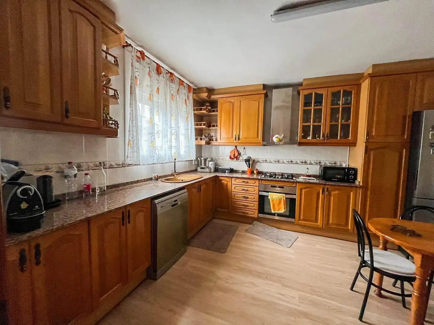 Cuina de Casa o xalet en venda en Esparreguera amb Aire condicionat, Calefacció i Jardí privat