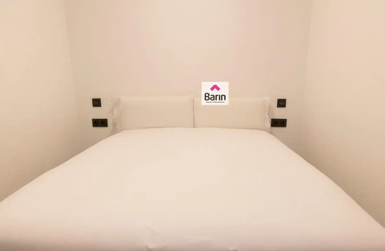 Schlafzimmer von Gebäude zum Verkauf in Córdoba