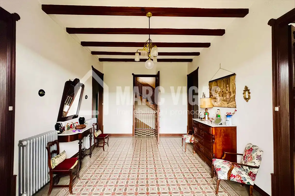 Casa o chalet en venta en Torrelavit con Jardín privado, Terraza y Amueblado