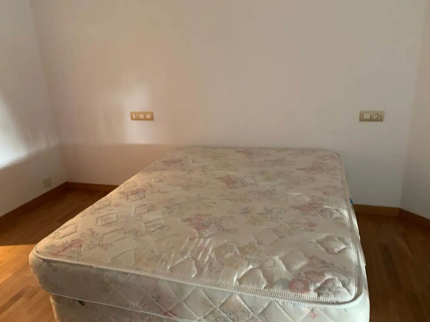 Dormitori de Pis en venda en Ferrol amb Calefacció i Terrassa