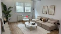 Living room of Flat for sale in Santiago de Compostela 