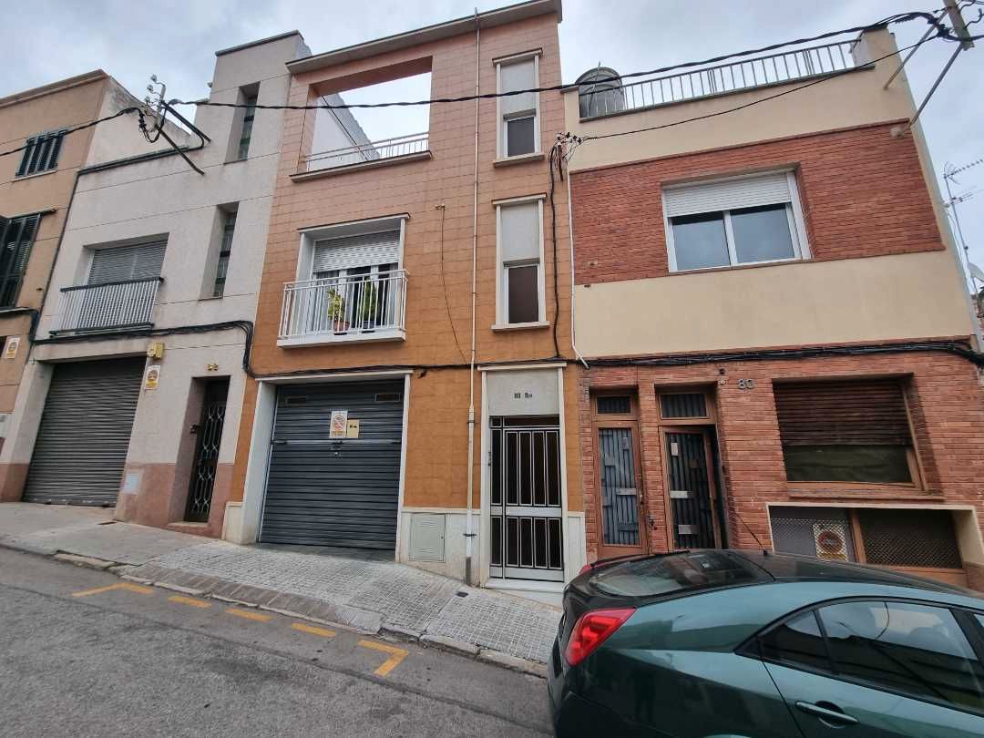 Vista exterior de Dúplex en venda en Terrassa