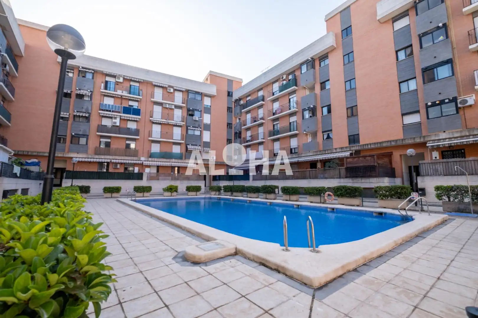 Piscina de Apartament de lloguer en Moncada amb Aire condicionat, Moblat i Piscina comunitària