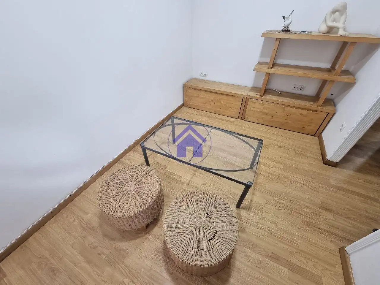Sala de estar de Apartamento de alquiler en Vigo  con Calefacción y Amueblado