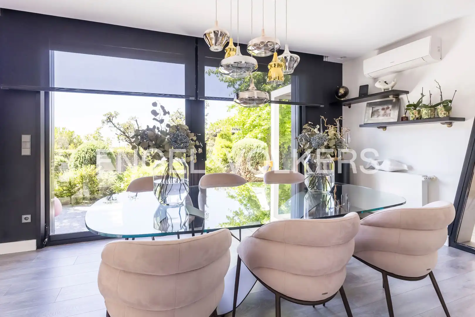 Comedor de Casa o chalet en venta en Torrelodones con Aire acondicionado, Calefacción y Jardín privado