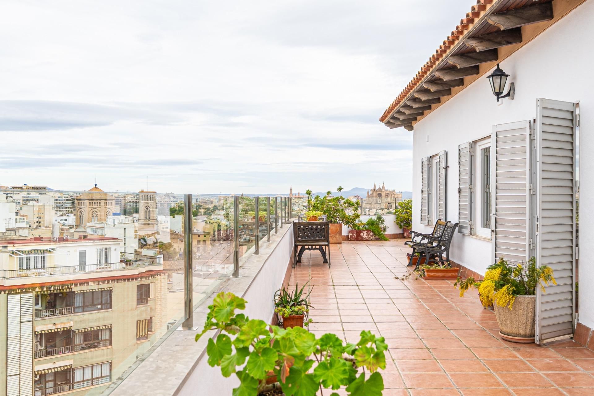 Attic to rent in Carrer ANDREA DORIA, Son Armadans, Ponent