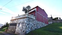 Vista exterior de Casa o xalet en venda en A Coruña Capital  amb Terrassa