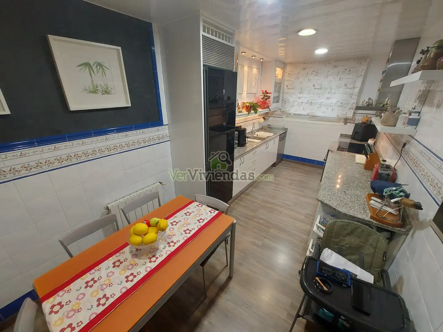 Cocina de Casa adosada en venta en Sant Llorenç d'Hortons con Aire acondicionado, Calefacción y Jardín privado