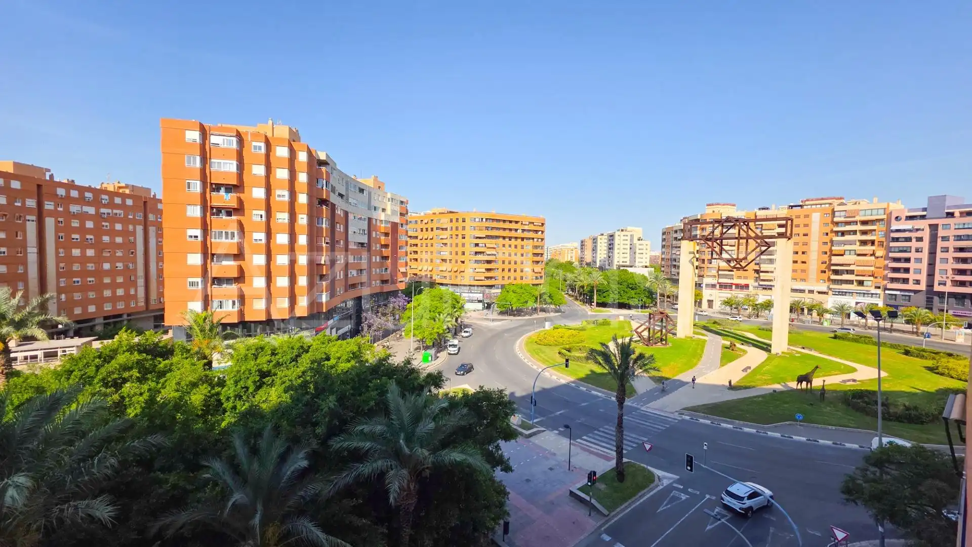 Vista exterior de Pis en venda en Alicante / Alacant amb Calefacció, Terrassa i Traster