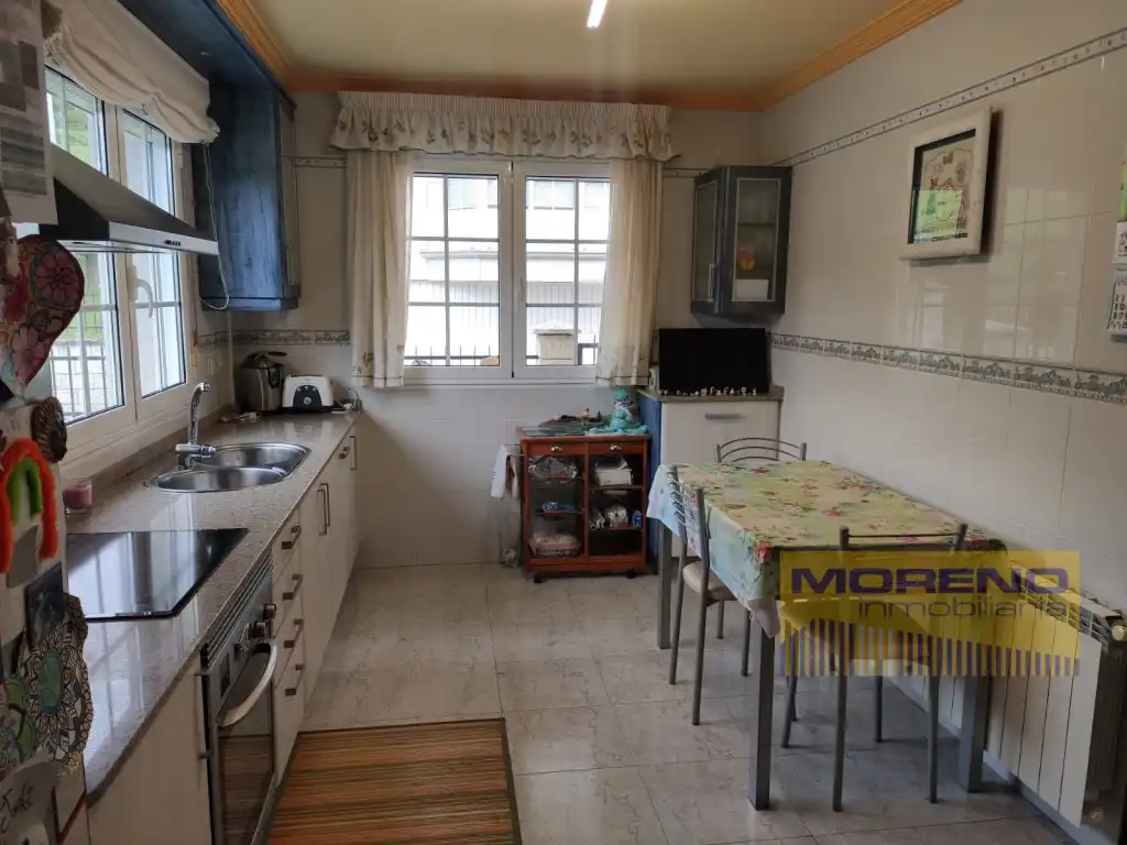 Villa zum Verkauf in Sarria, imagen 4