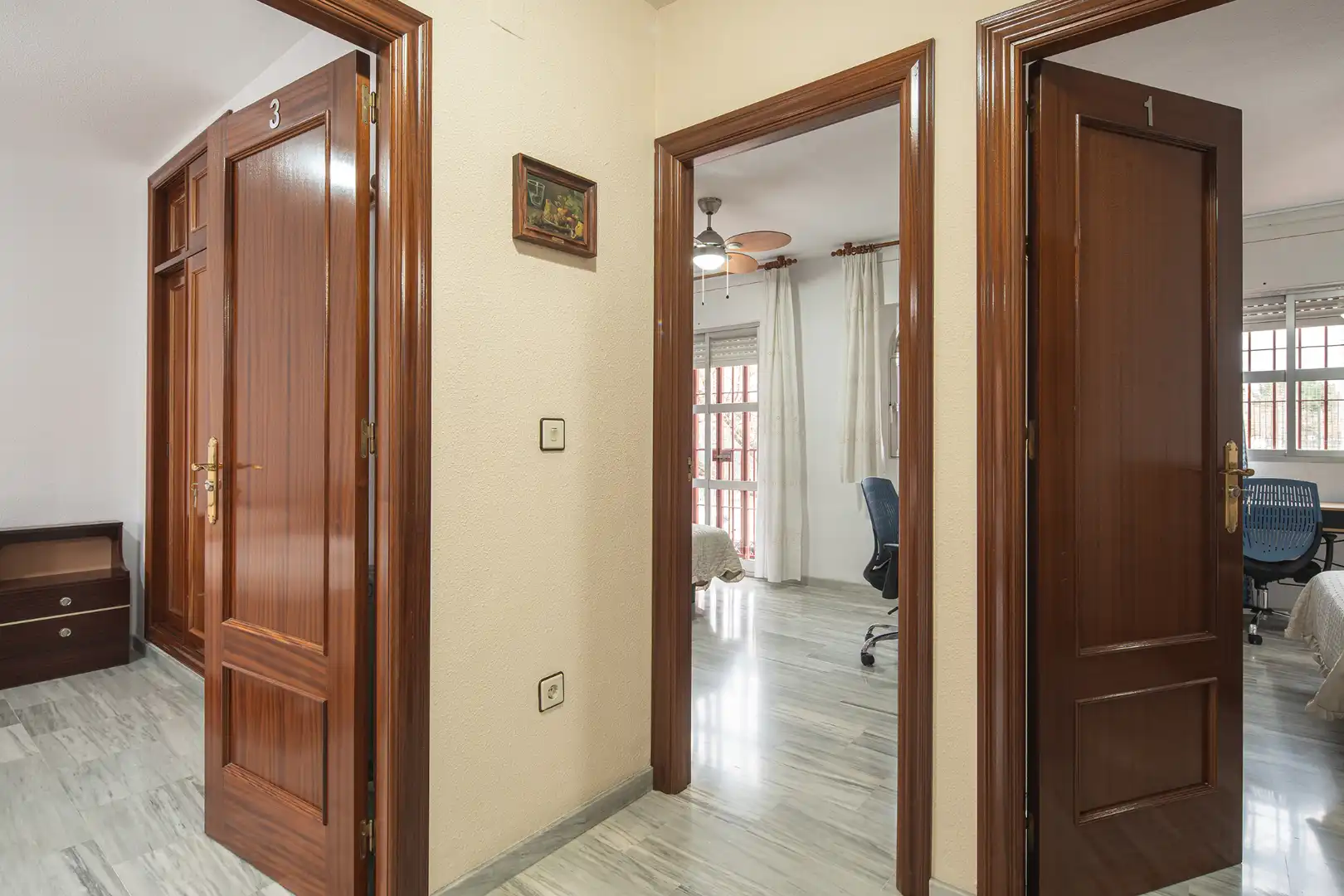 Casa adosada en venta en Angustias - Chana - Encina