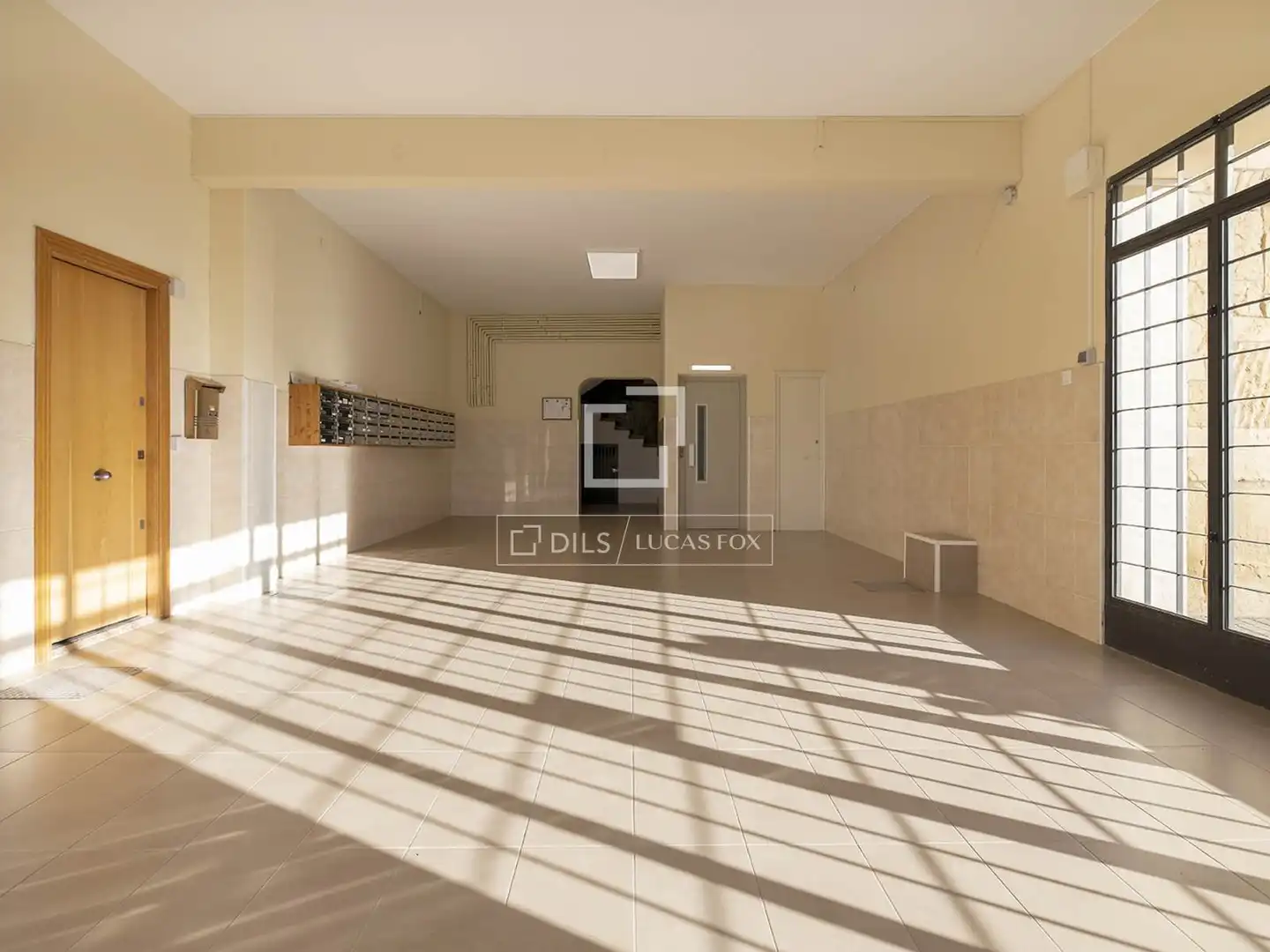 Piso en venta en Barcelona con Aire acondicionado, Calefacción y Trastero