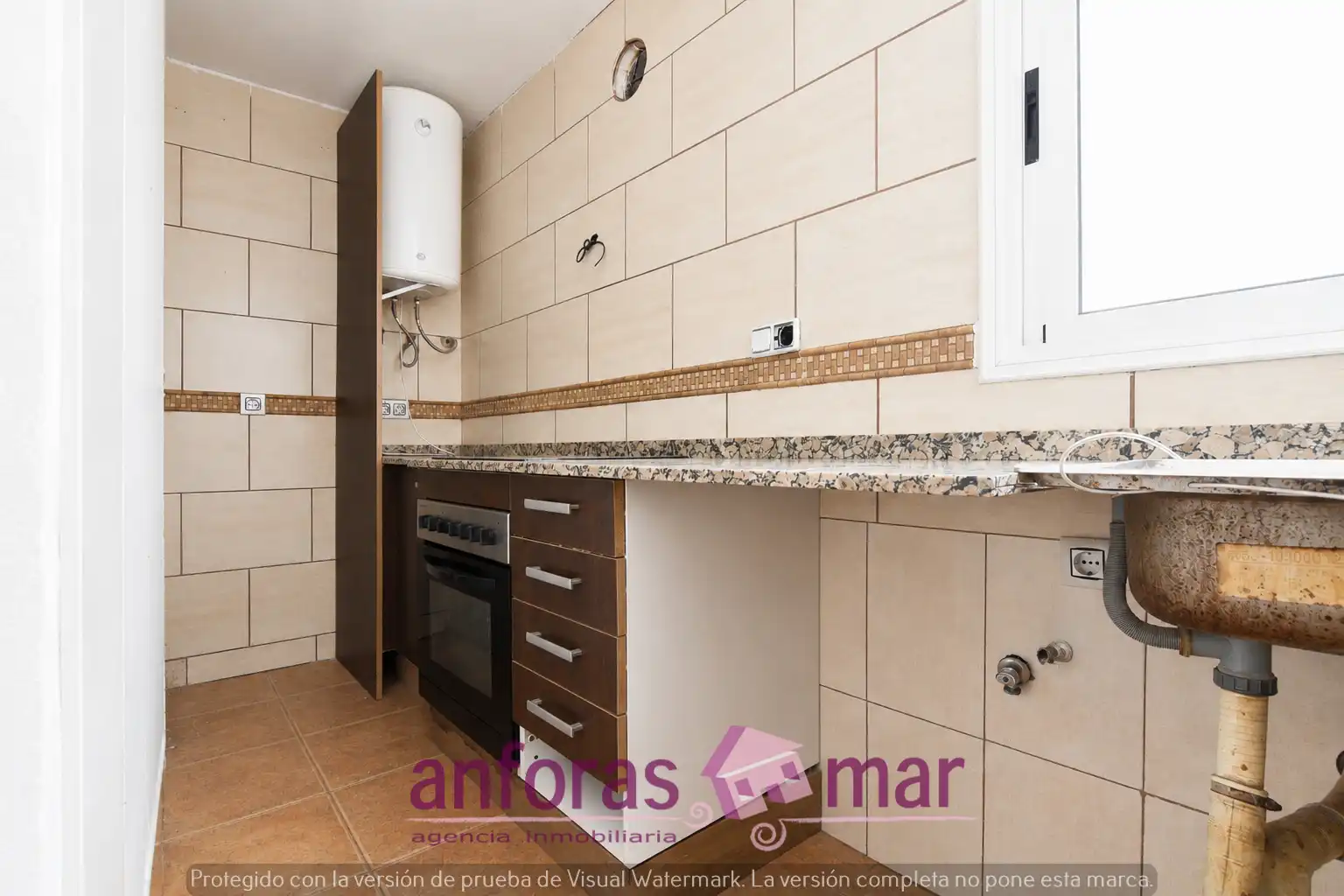 Kitchen of Flat for sale in El Vendrell  with Balcony