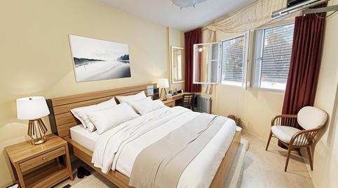 Foto 2 de Àtic en venda a El Bajondillo, Málaga