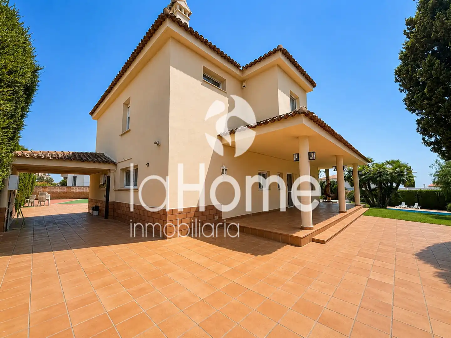 Vista exterior de Casa o chalet en venta en Paterna con Aire acondicionado, Calefacción y Jardín privado