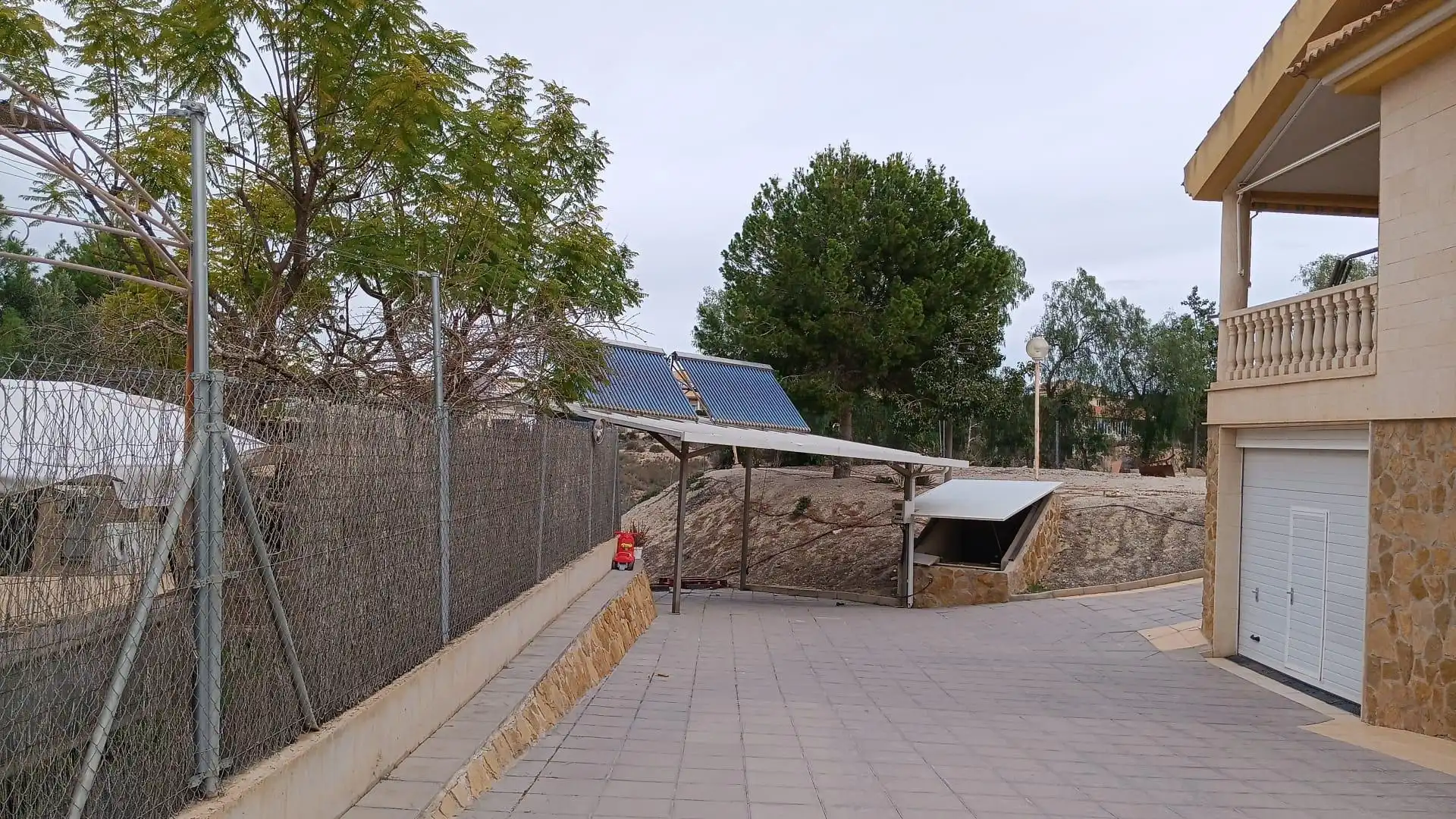 Xalet amb terrassa en venda a Sur, imagen 3
