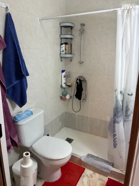 Baño de Apartamento de alquiler en Arona con Amueblado, Horno y Lavadora