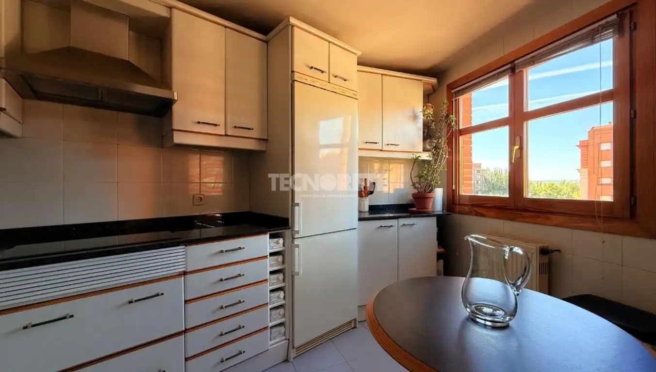 Flat with terrace for sale in Alamín, imagen 10