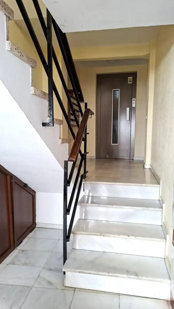 Duplexes for sale in Sevilla  with Air Conditioner and Balcony