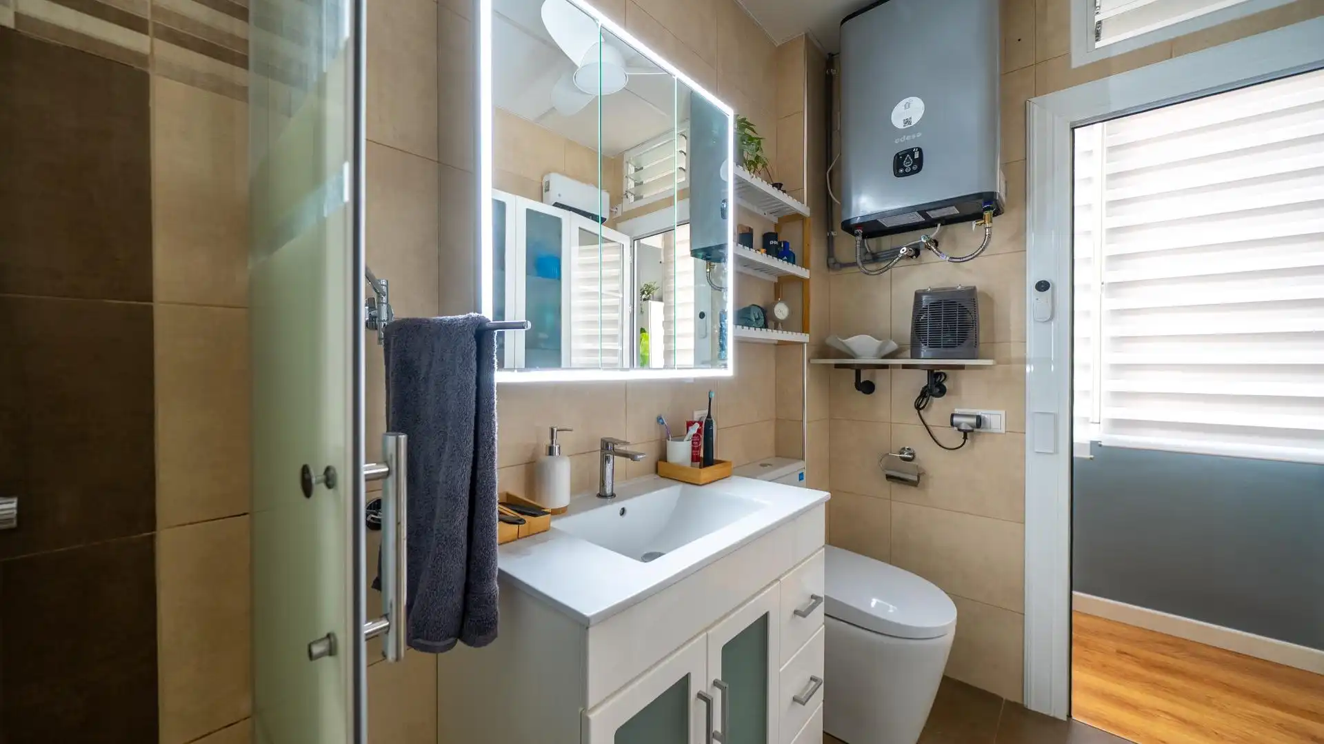 Baño de Apartamento en venta en Alicante / Alacant