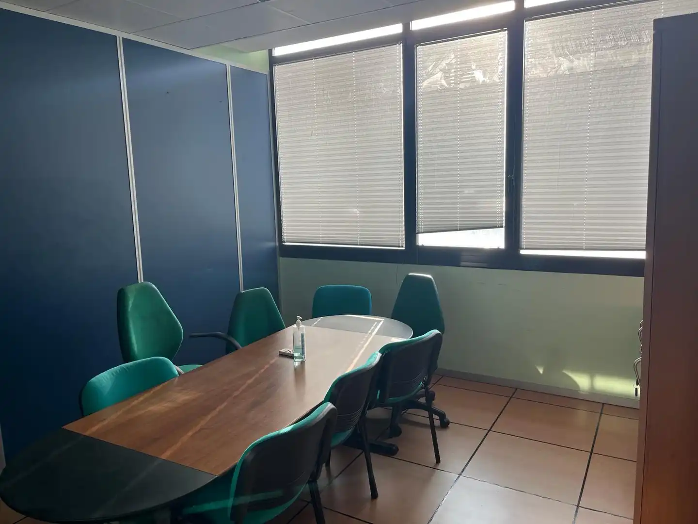Büro zur Miete in N/A, Azken Portu - Behobia