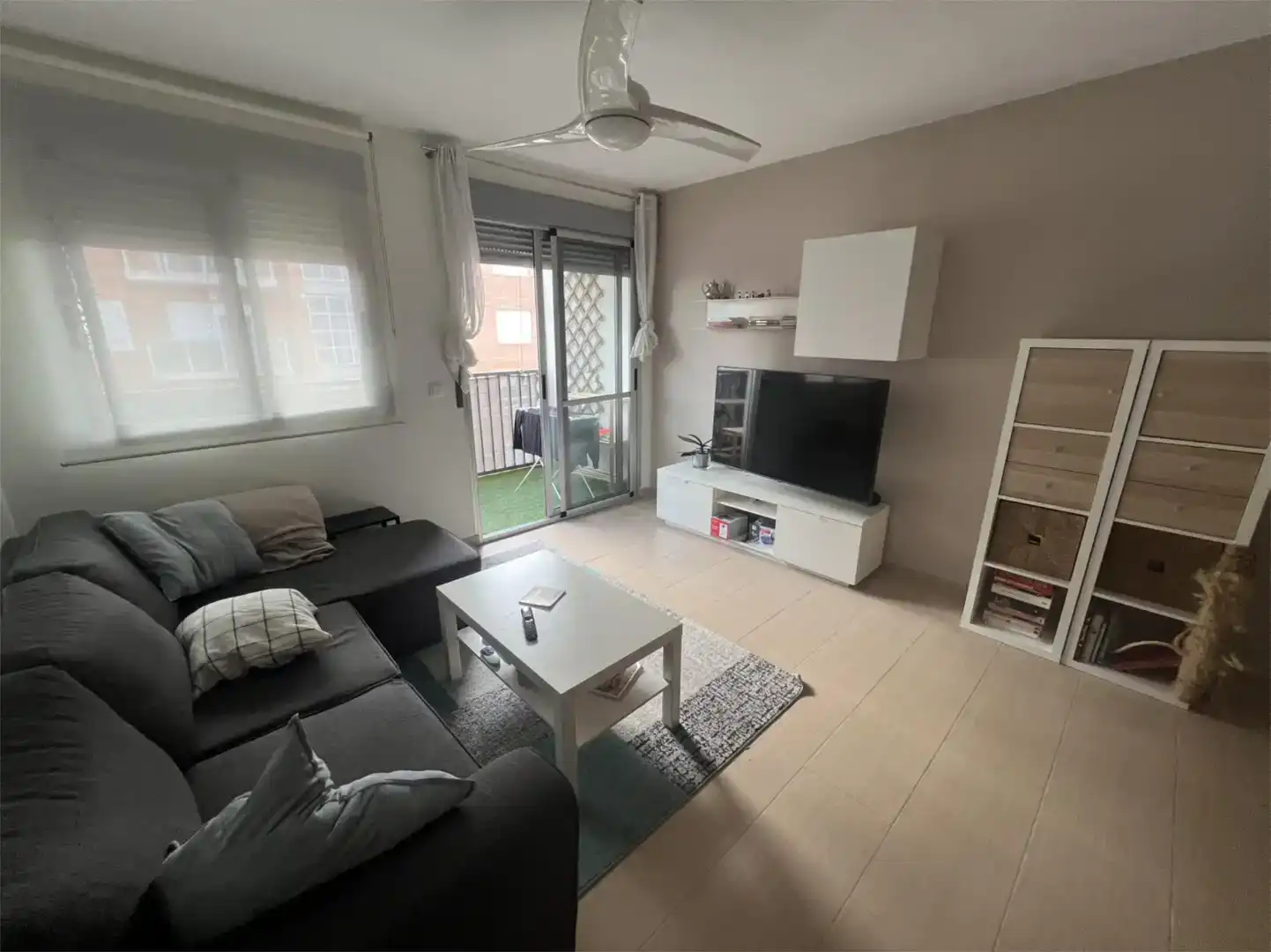 Sala de estar de Piso para compartir en Murcia con Aire acondicionado, Amueblado y Horno