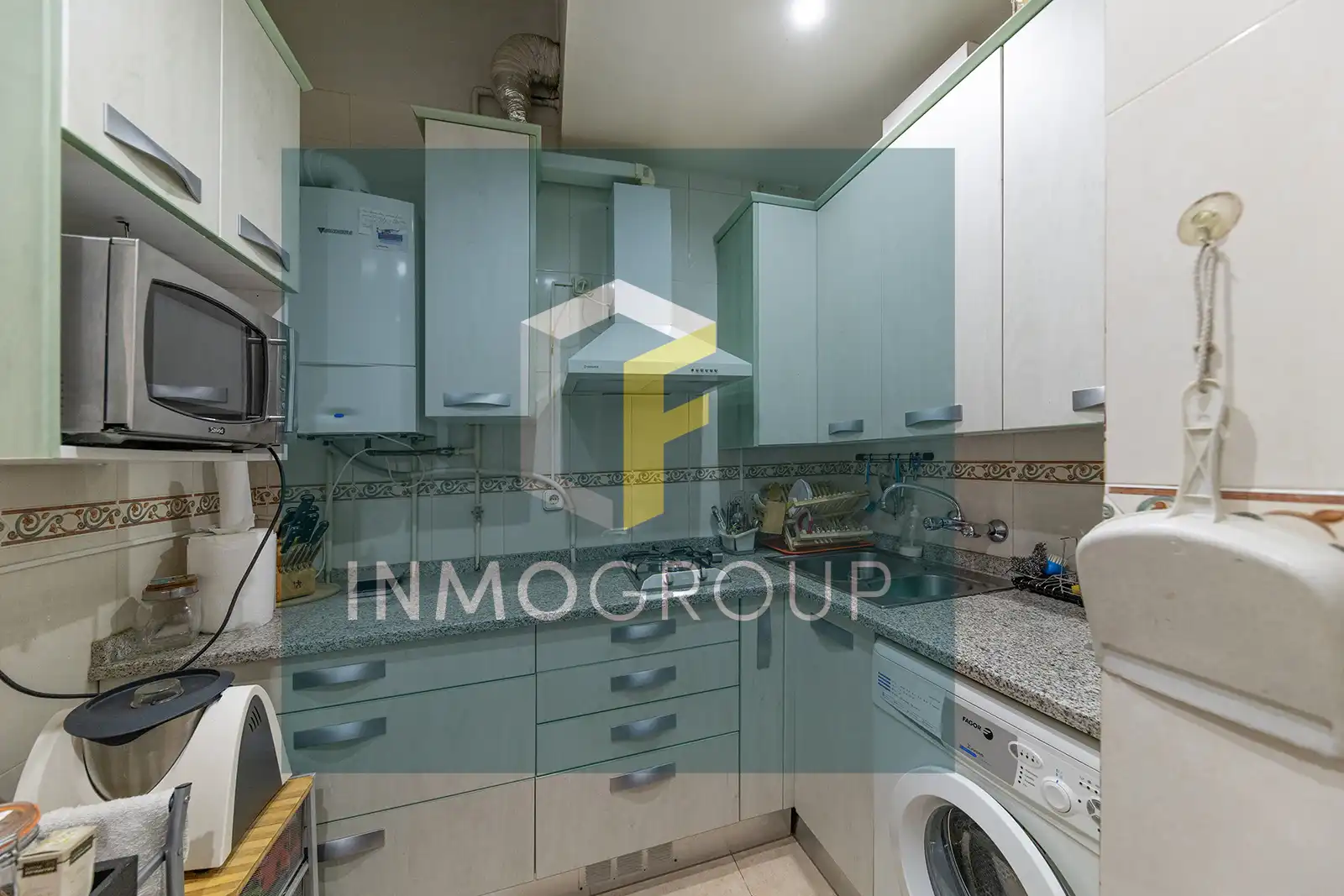 Duplex with lift for sale in Calle de los Madrazo, imagen 9