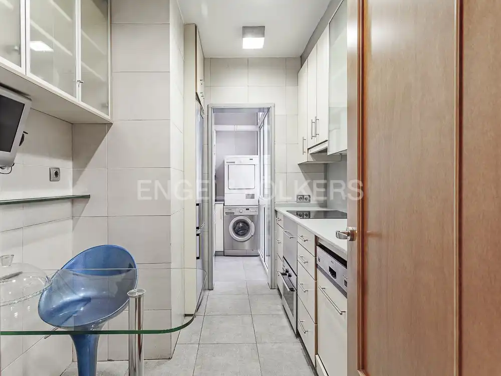 Flat for rent in La Maternitat i Sant Ramon