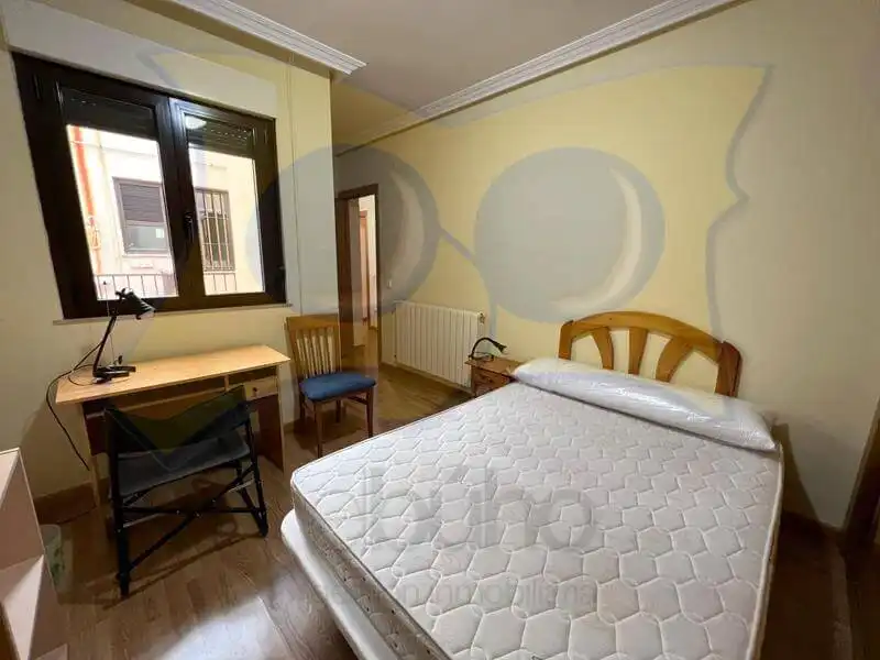 Dachboden zur Miete in Barrio del Centro