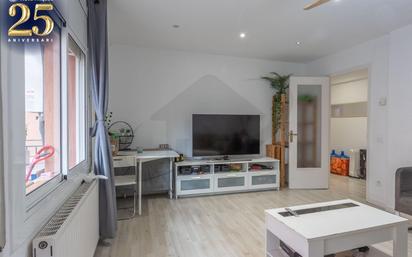 Living room of Planta baja for sale in Castellar del Vallès  with Terrace and Balcony