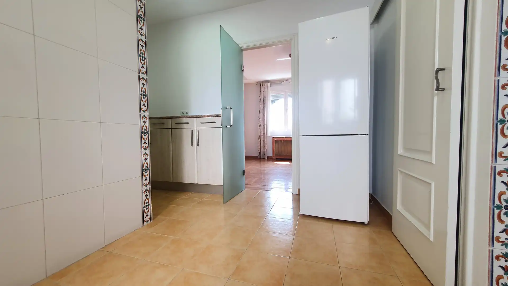 Flat for rent in Calle de San Bernardo, Universidad - Malasaña