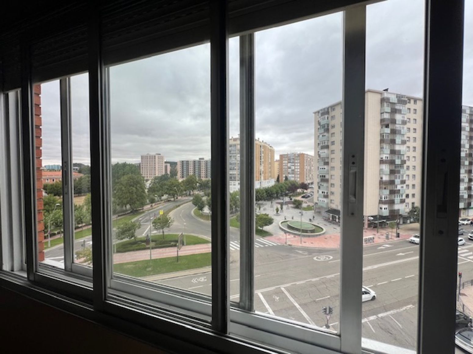 Vista exterior de Pis en venda en Burgos Capital amb Calefacció, Parquet i Traster