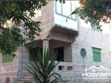 Casa en venda a Sanjurjo Badía