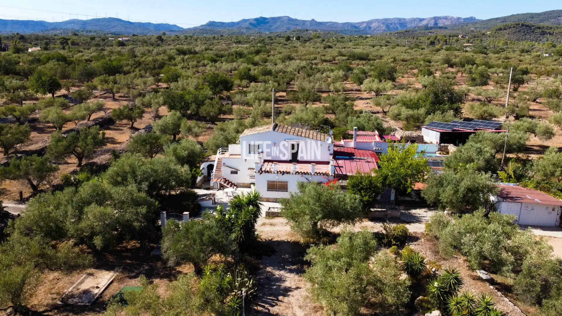 Country house with pool for sale in Camarles, imagen 101
