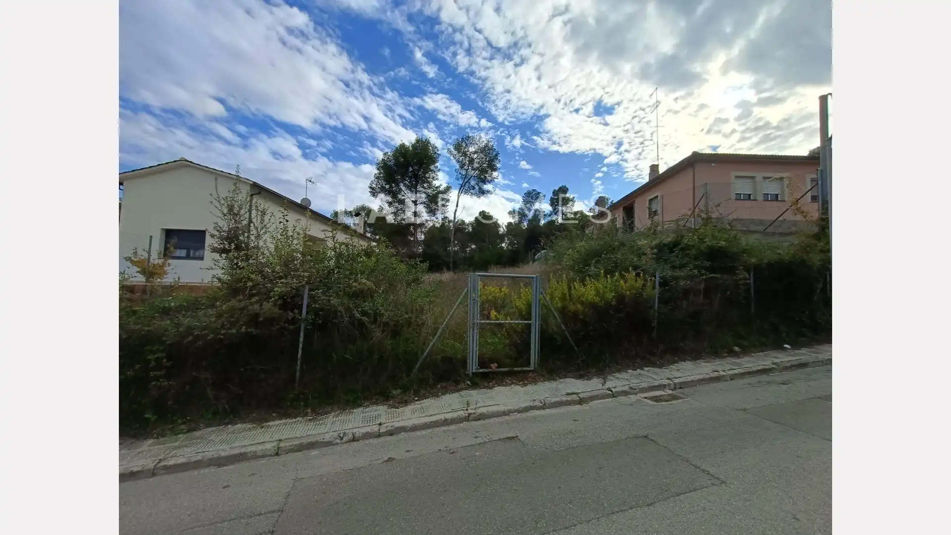 Terreny residencial en venda a Carrer del Cardener, imagen 2