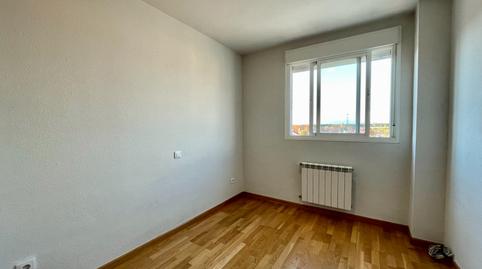 Photo 3 of Flat to rent in Calle del Alcalde Pedro González González, 11, Valdepelayo - Montepinos - Arroyo Culebro, Leganés