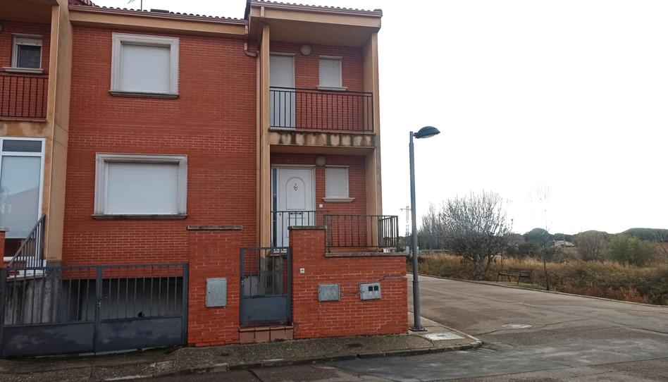 Foto 1 de Casa adosada en venda a Calle Aceiteros, 27, Portillo, Valladolid