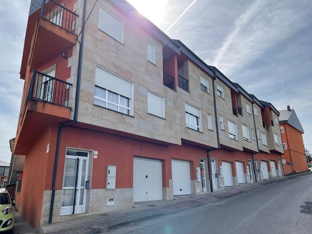 Exterior view of Single-family semi-detached for rent to own in Cabañas Raras  with Heating and Balcony