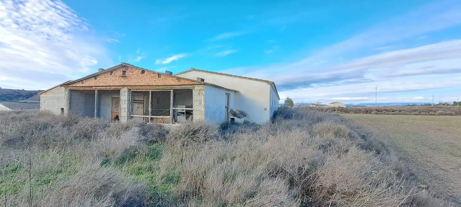 Residencial en venda a Pertusa