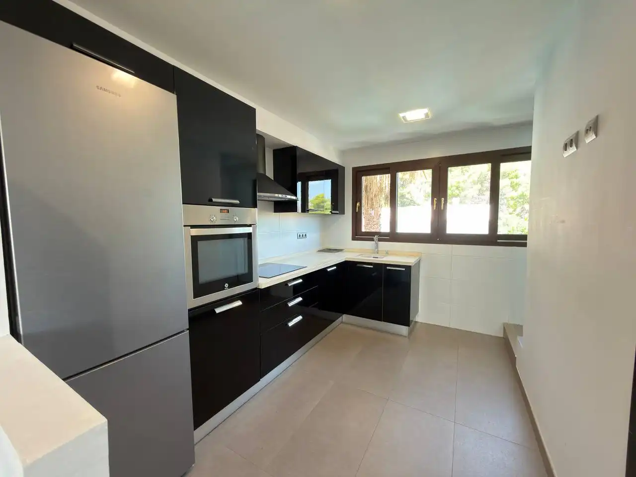 Casa con piscina en venta en Carrer del Té de Roca, imagen 5