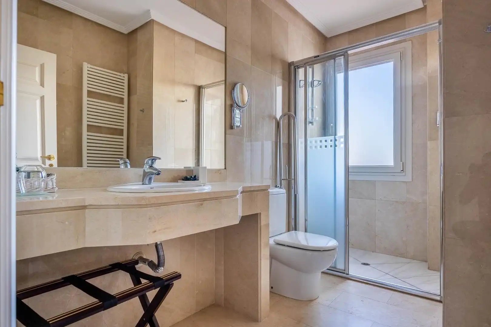 Baño de Casa o chalet de alquiler en Aracena con Aire acondicionado, Jardín privado y Terraza