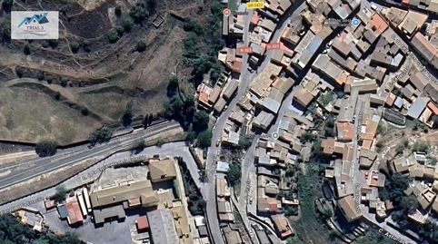 Venta casa en Iznalloz Granada