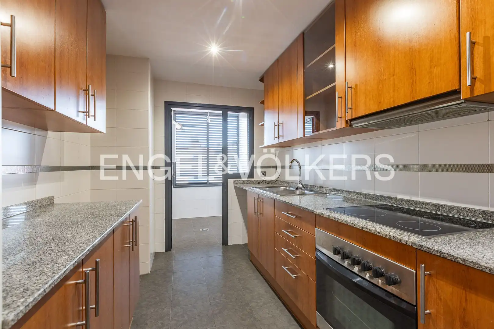 Cocina de Piso en venta en Sabadell con Aire acondicionado, Calefacción y Jardín privado