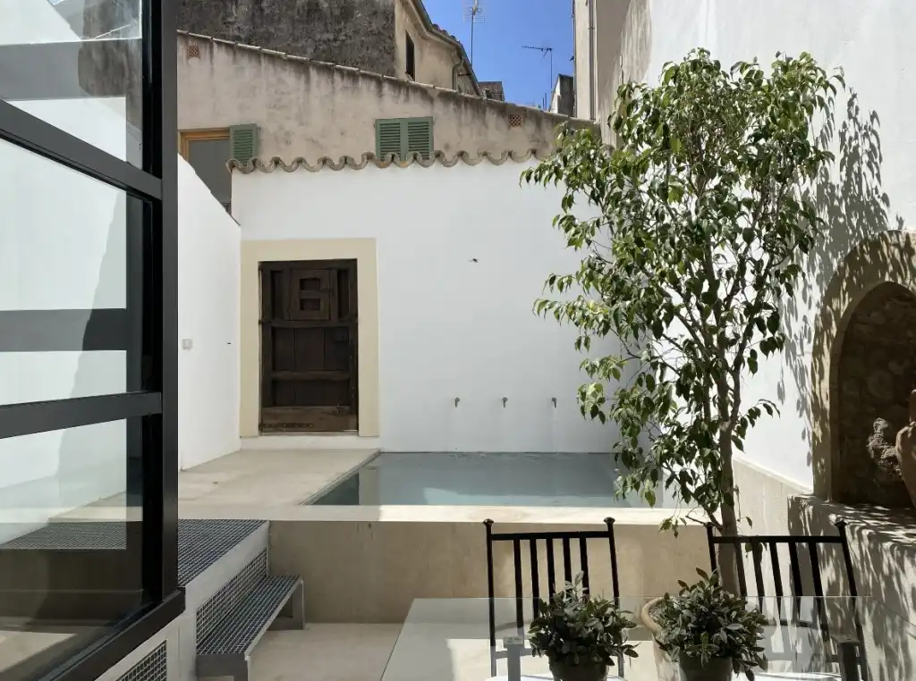 Piscina de Finca rústica en venda en Pollença amb Calefacció, Terrassa i Moblat