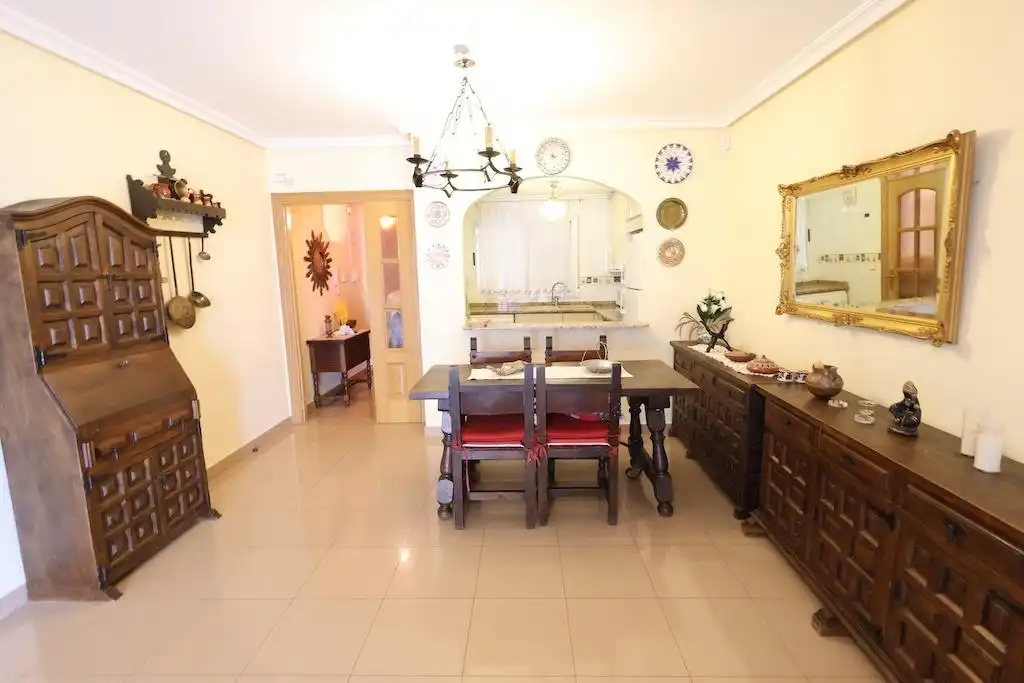 Comedor de Apartamento de alquiler en Orihuela con Aire acondicionado, Calefacción y Terraza