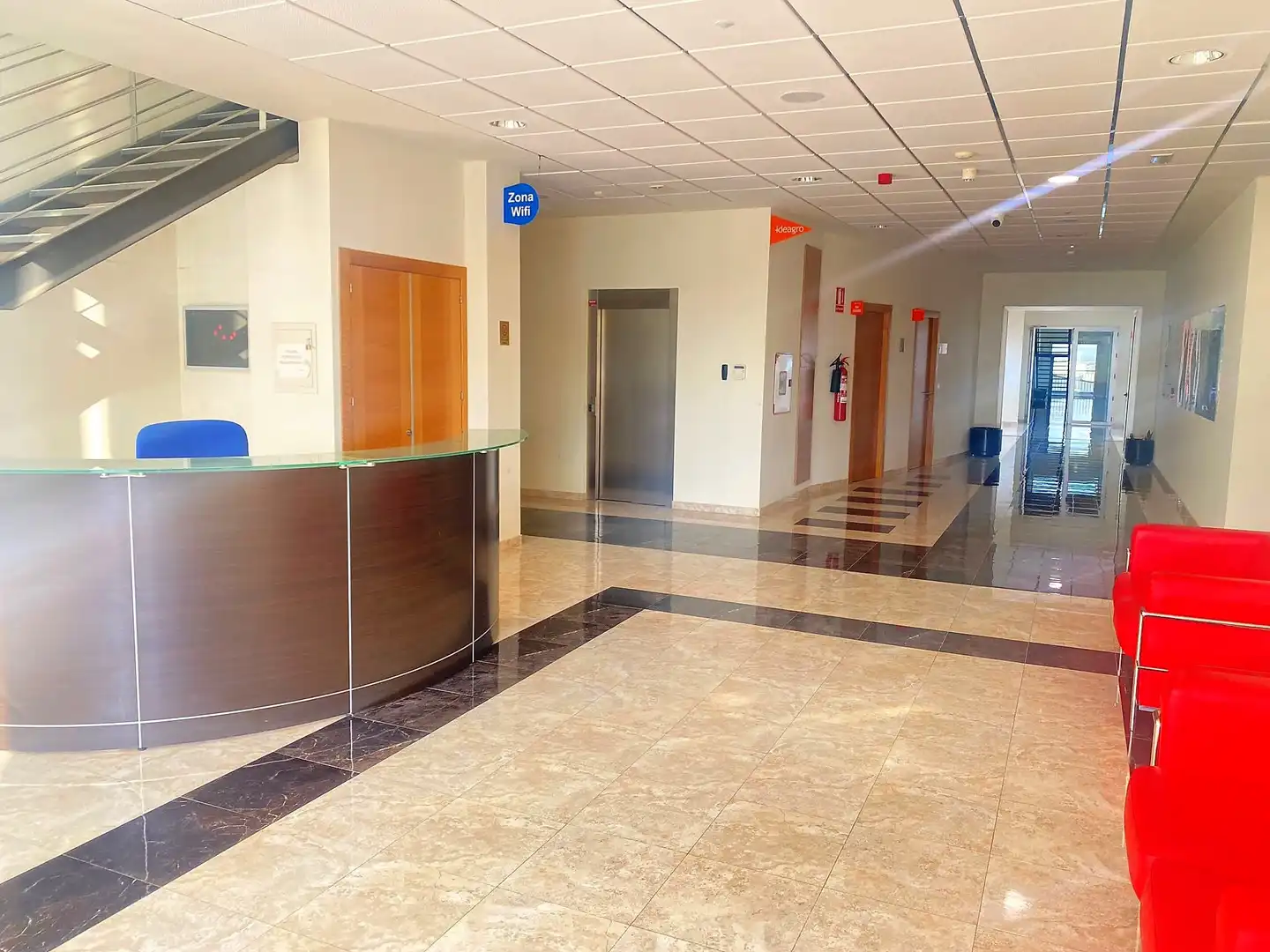 Business premises for sale in C/ Castillo De Monteagudo, imagen 3