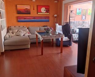 Living room of Single-family semi-detached for sale in Linares  with Terrace and Balcony