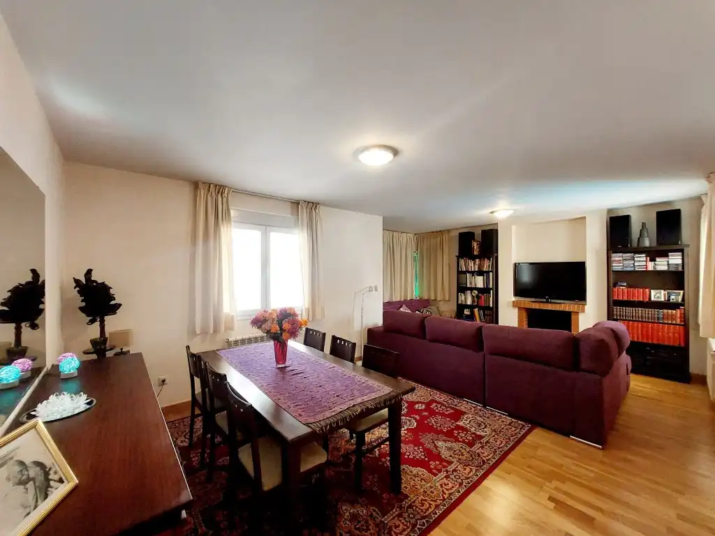 Sala d'estar de Casa adosada en venda en Badajoz