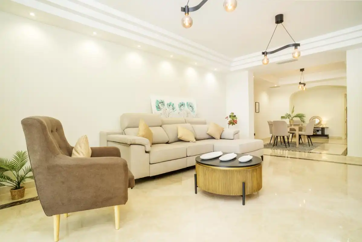 Living room of Flat for sale in Marbella  with Air Conditioner, Heating and Private garden